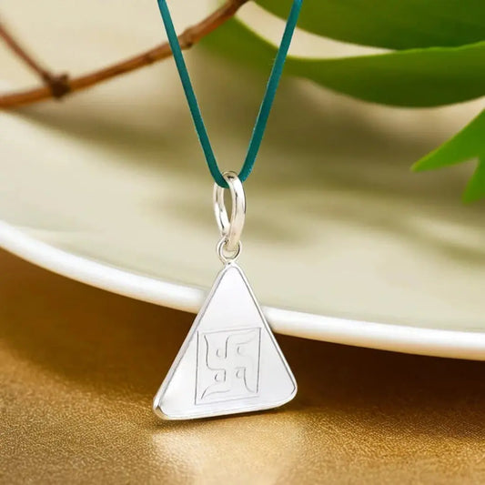 Budh Yantra Silver Locket (With Thread)