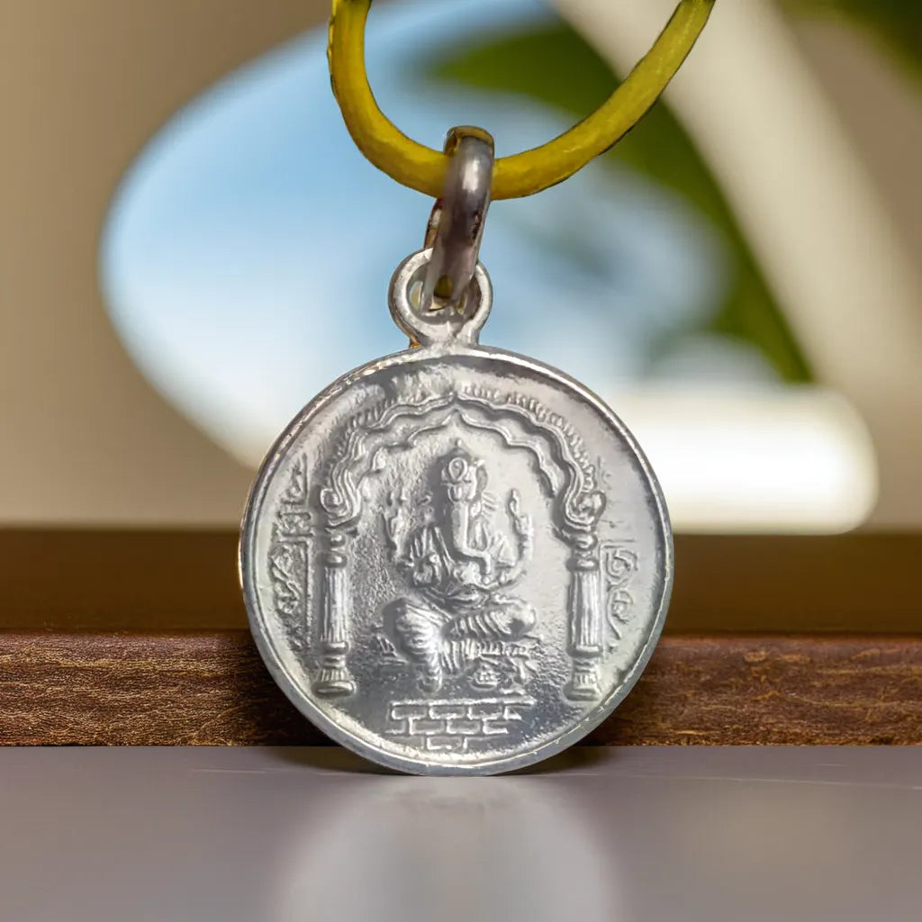 Shri Ganesha Yantra Silver Locket (With Thread)
