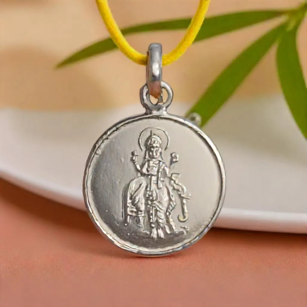 Shri Guru Yantra Silver Locket (With Thread)